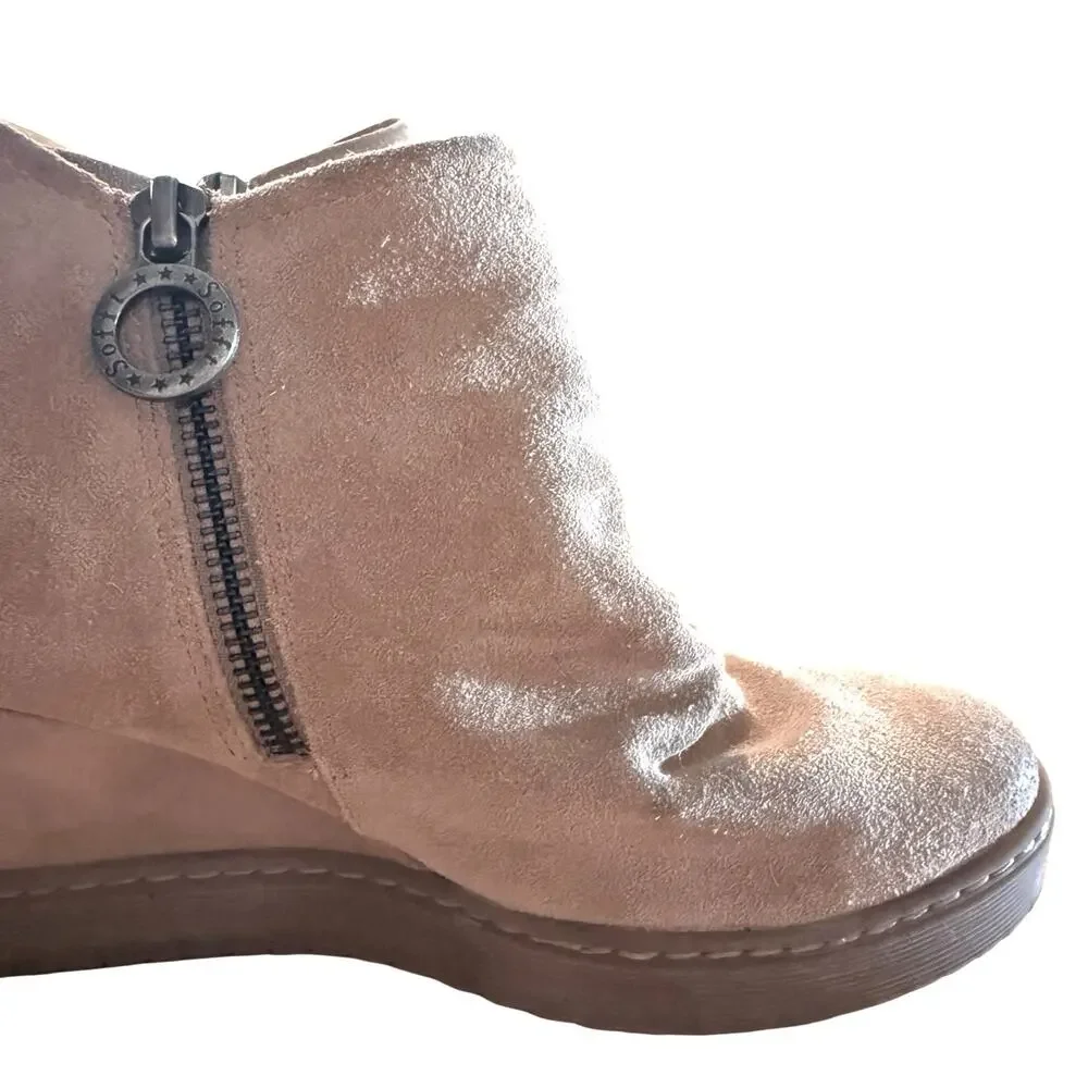 Sofft Siri Suede Leather Side Zip Wedge Ankle Booties Boots Slouch Beige sz 7.5